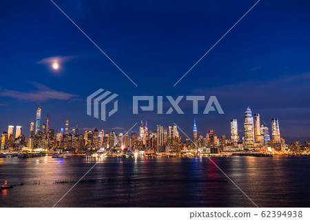 《紐約》從漢密爾頓公園欣賞曼哈頓夜景 62394938