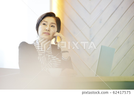 Business woman, business, CEO, President, representative, office, office, office, company Business woman, business, CEO, President, representative, office, office, office, company 62417575