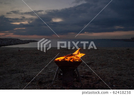Seaside bonfire Seaside bonfire 62418238