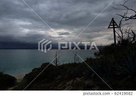 Okinawa Minnajima Island scenery with no tropical feeling due to bad weather 62419082