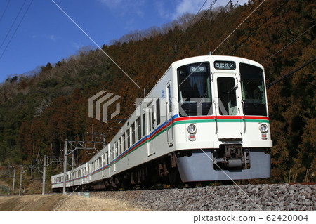 [SI] Seibu Chichibu Line 4000 series 62420004