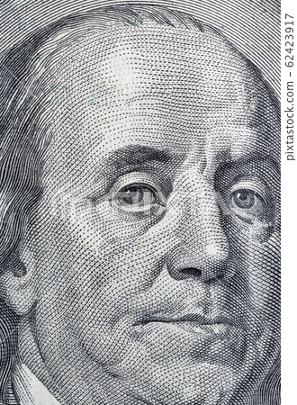 US President Benjamin Franklin portrait macro US President Benjamin Franklin portrait macro 62423917