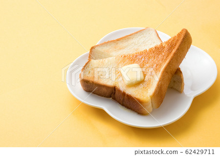  黃油吐司 62429711