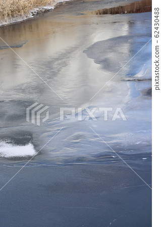 冷凍小河 冷凍小河 62430488