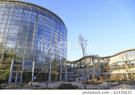 Sanyo Media Flower Museum 62430833