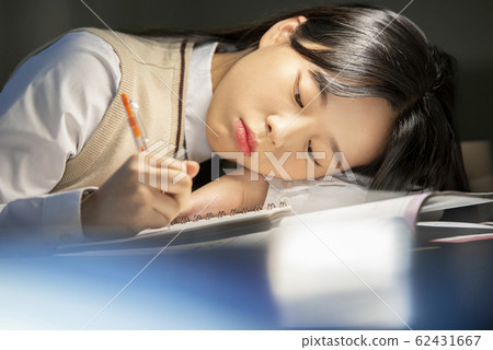 學生校服 62431667