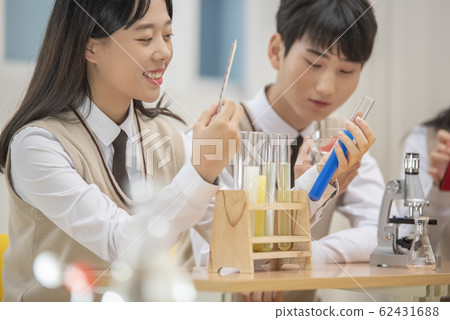 學生校服 62431688