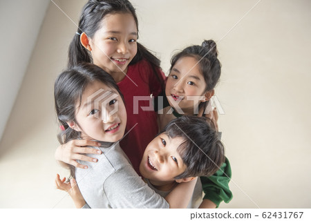 Child friendship play Child friendship play 62431767