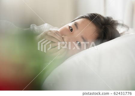 Hospitalized children 62431776