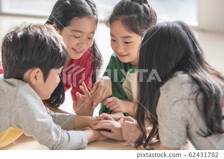 兒童友誼遊戲 62431782