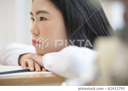 學生校服 62431795