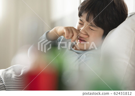 Hospitalized children Hospitalized children 62431812