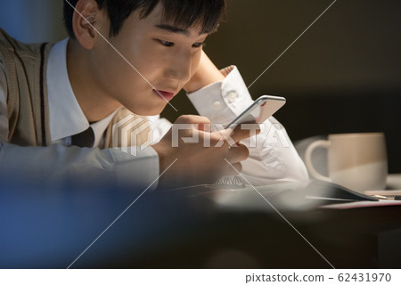 學生校服 62431970