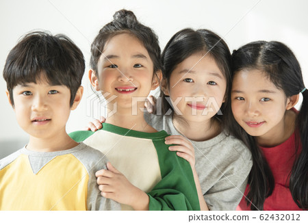 兒童友誼遊戲 兒童友誼遊戲 62432012