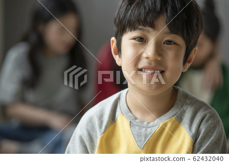 Child friendship play Child friendship play 62432040