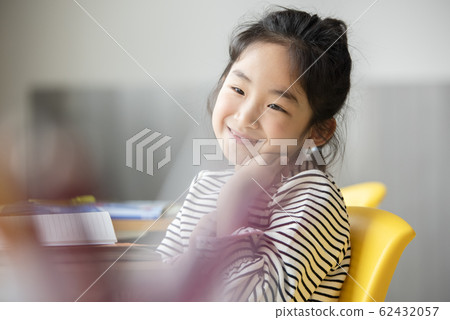 學校班 學校班 62432057