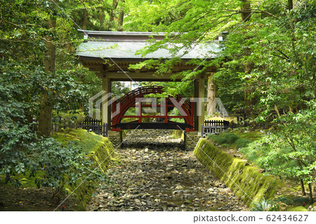 越後國一宮彌彥神社彌彥村新潟縣西根原郡彌彥村 62434627