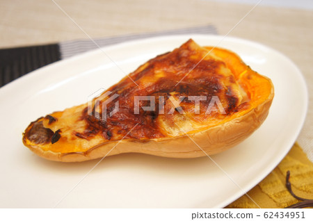 Butternut pumpkin gratin 62434951