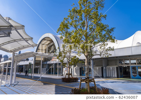 Scenery in front of Rinkai Line International Exhibition Center Station Scenery in front of Rinkai Line International Exhibition Center Station 62436007