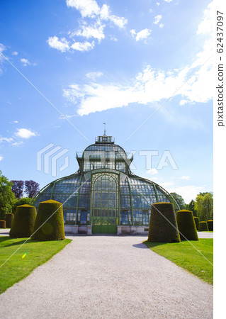 The famous Sch nbrunn Park in Vienna Austria. 62437097