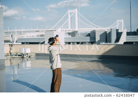 Camera and male 62438047