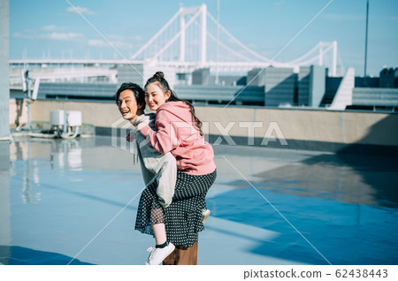 A couple of good friends 62438443