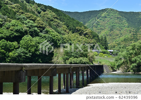 Shimanto River subsidence bridge Shimanto River subsidence bridge 62439396
