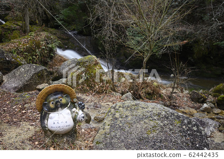 Waterfall of Tario (Shigaraki Town, Koka City, Shiga Prefecture) 62442435