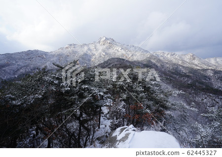 National Park, North Hansan, and Trails National Park, North Hansan, and Trails 62445327