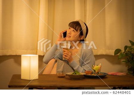 夜晚女性生活 62448401