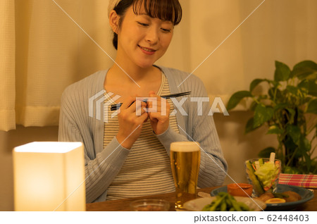 夜晚女性生活 62448403