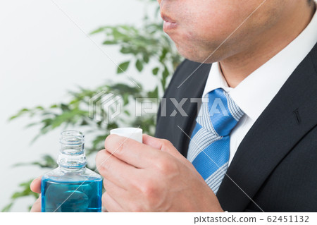 Mouth wash Mouth wash 62451132