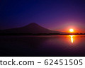 panorama view of Lake Tanuki and mountain Fuji, Japan 62451505