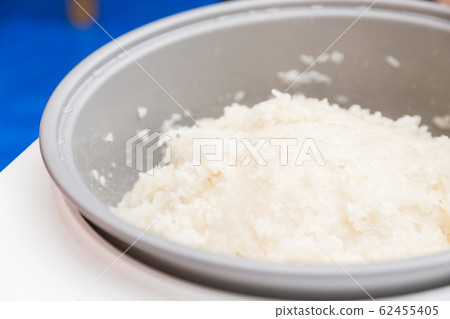 Rice cake making machine Rice cake making machine 62455405