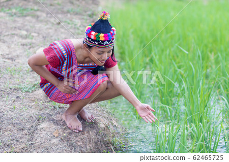 Asian woman in traditional costume for Karen show 62465725