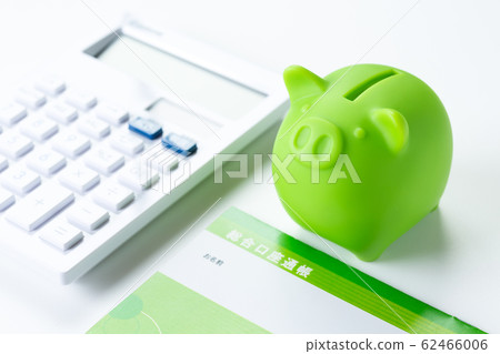 Piggy bank  62466006
