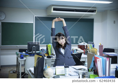 Business Woman Female Teacher Business Woman Female Teacher 62468438