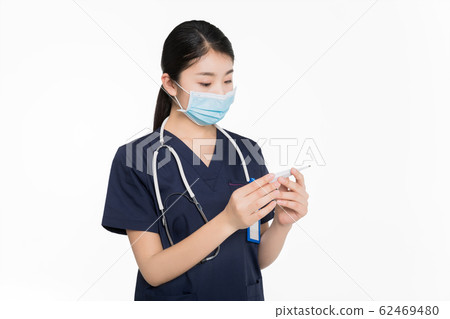 young chinese surgeon 62469480