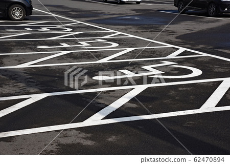 Disabled parking lot Disabled parking lot 62470894