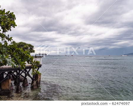 Lahaina pier and cruise ships anchored offshore, Maui, Hawaii Lahaina pier and cruise ships anchored offshore, Maui, Hawaii 62474097