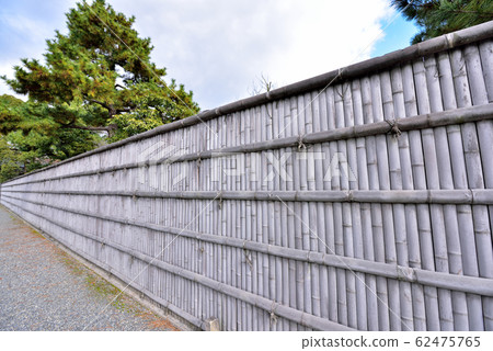 Nijo Castle bamboo fence 62475765