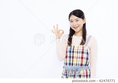 30多歲的家庭主婦 62478771