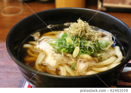"Kasu Udon" to eat in Osaka 62481039