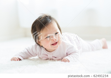 4個月的可愛寶寶 62491234