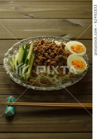 Somen (meat miso) 62492833