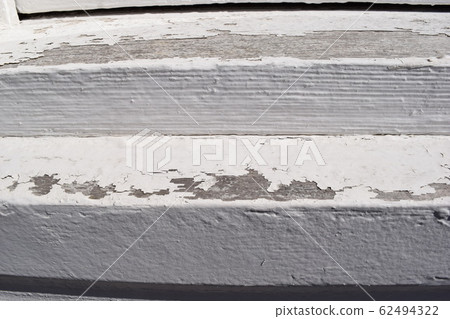 Peeled white paint Peeled white paint 62494322