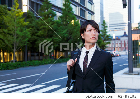 Business Night Men Businessmen Business Night Men Businessmen 62495192