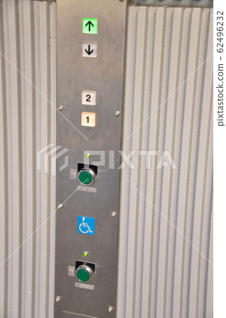 電梯操作面板 62496232