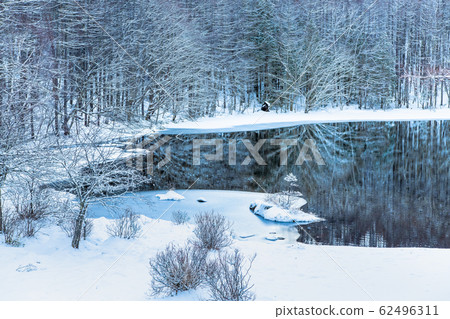 Mikaga Pond, Chino City, Nagano Prefecture 62496311