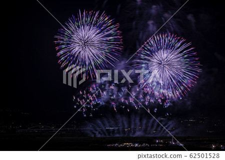 (Yamanashi Prefecture) Shinmei Fireworks (Yamanashi Prefecture) Shinmei Fireworks 62501528